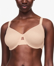 Full cup moulded bra with wires